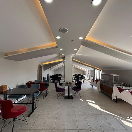 Royal Luxury Hotels Suites Istanboel Buitenkant foto